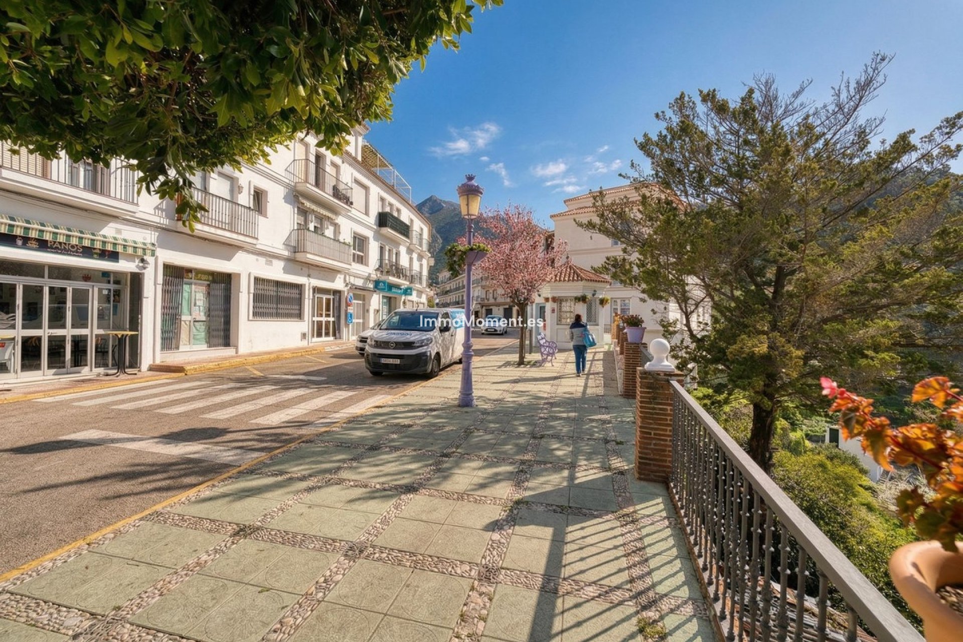 Resale - Villa - Inland  - Istán