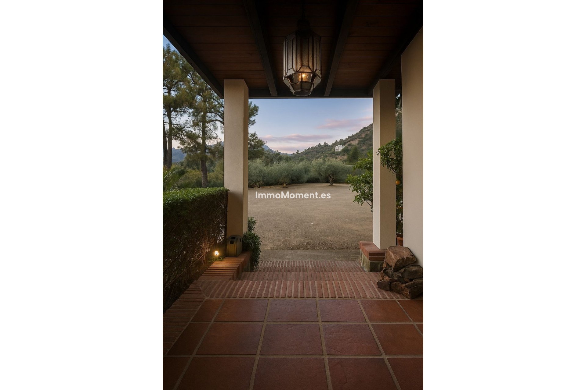 Resale - Villa - Inland  - Istán