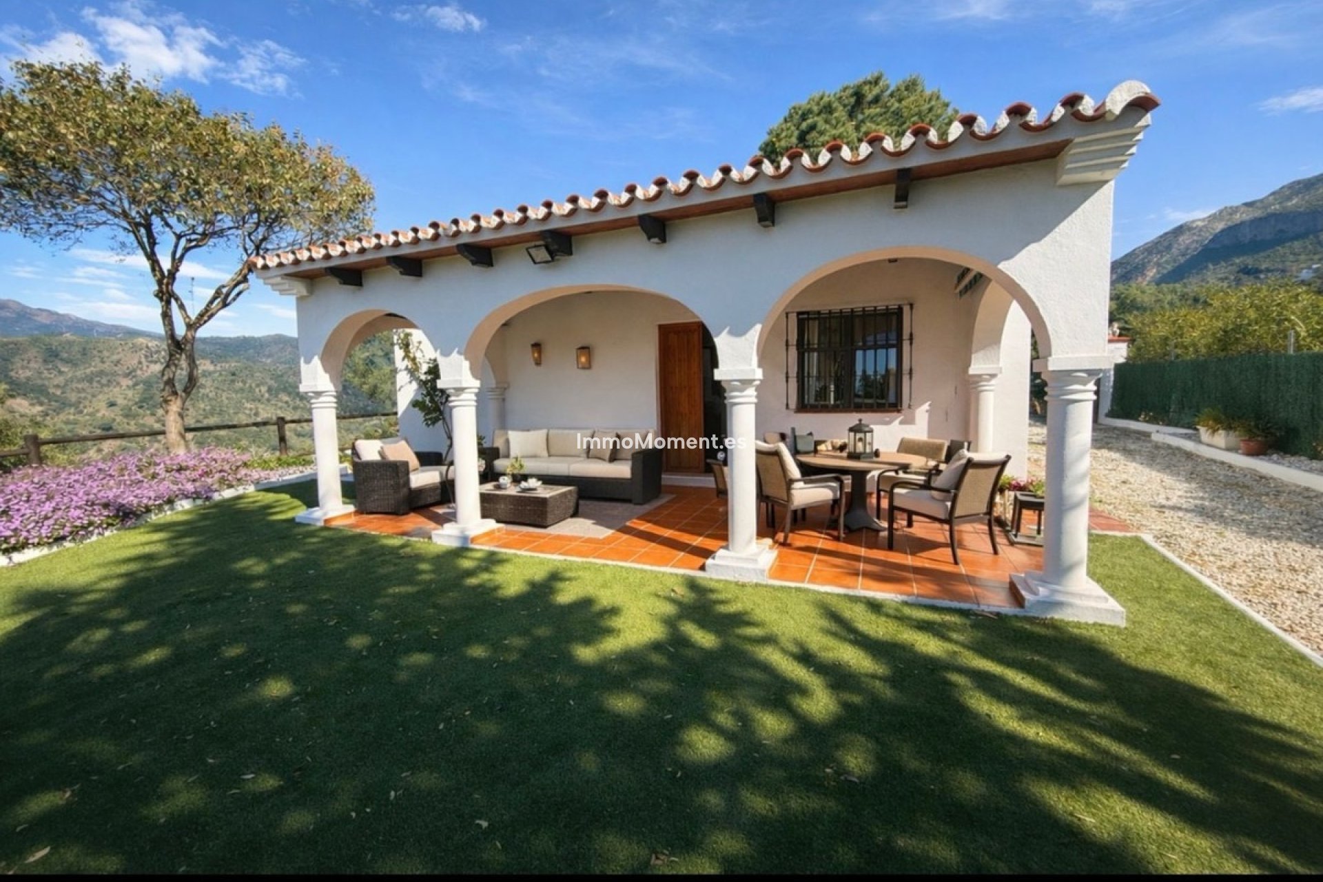 Resale - Villa - Inland  - Istán