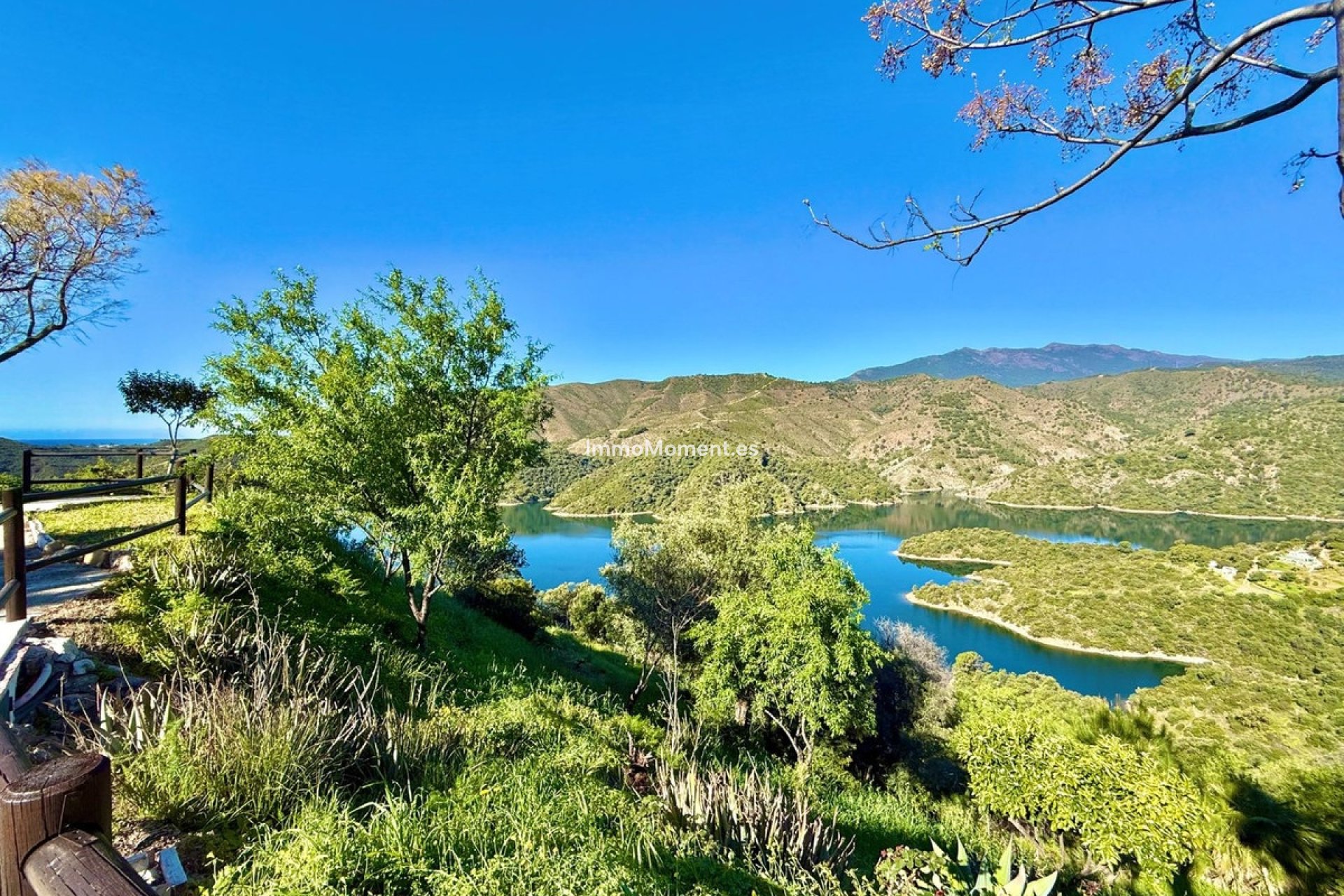 Resale - Villa - Inland  - Istán