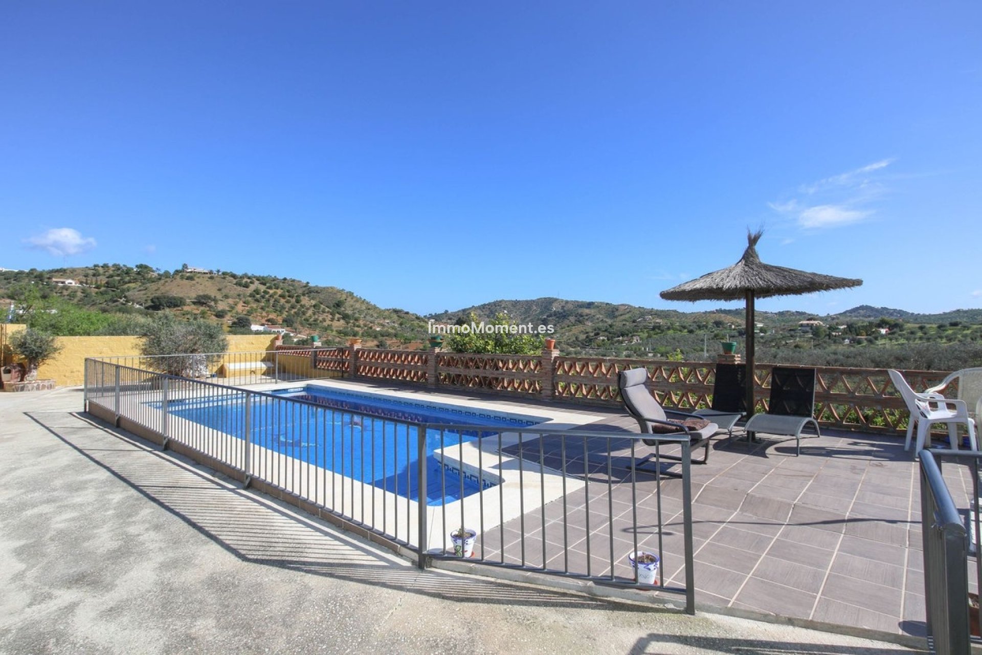 Resale - Villa - Inland  - Monda