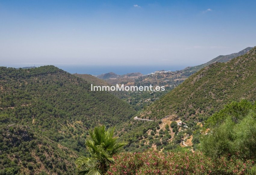 Resale - Villa - Inland  - Ojén