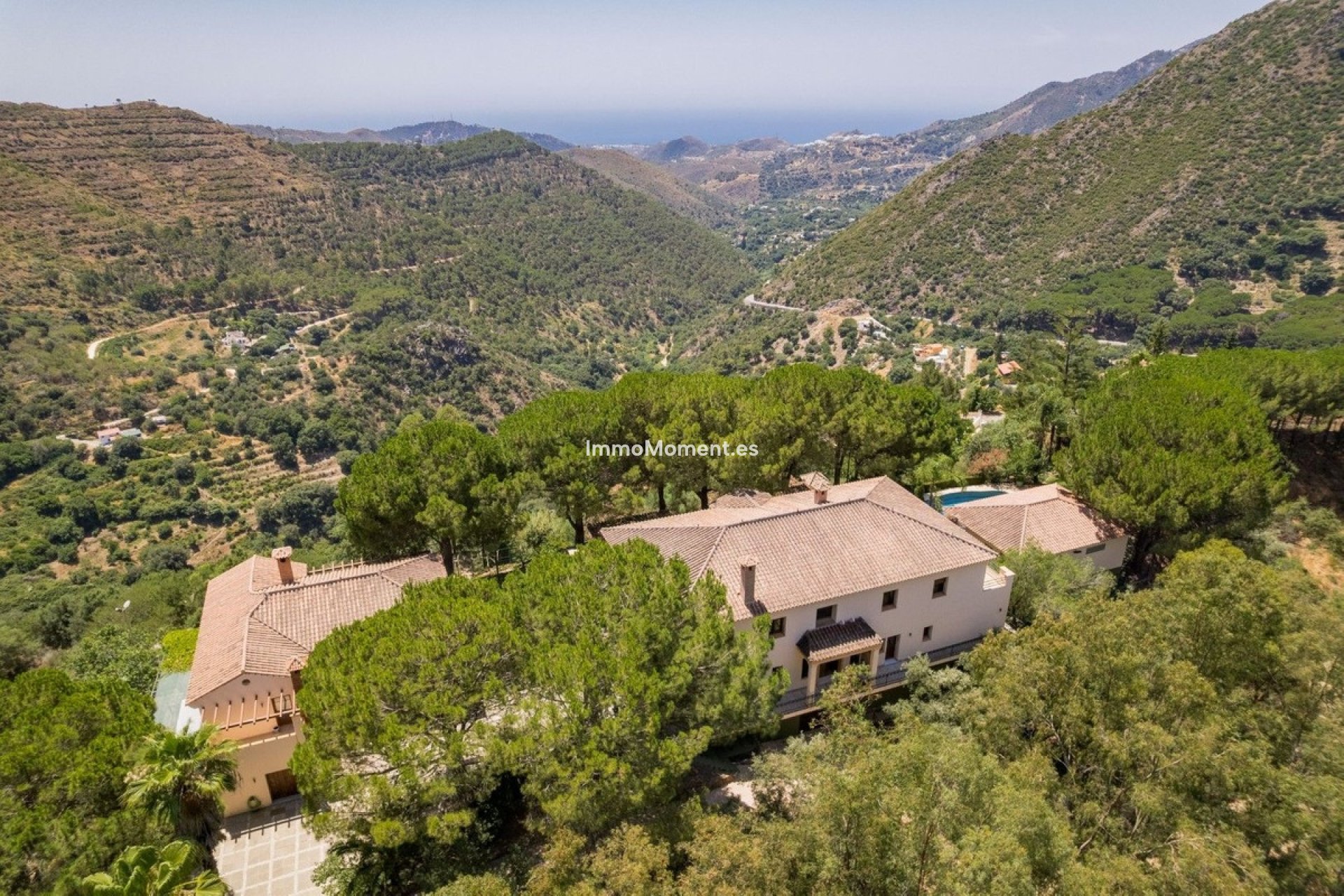 Resale - Villa - Inland  - Ojén