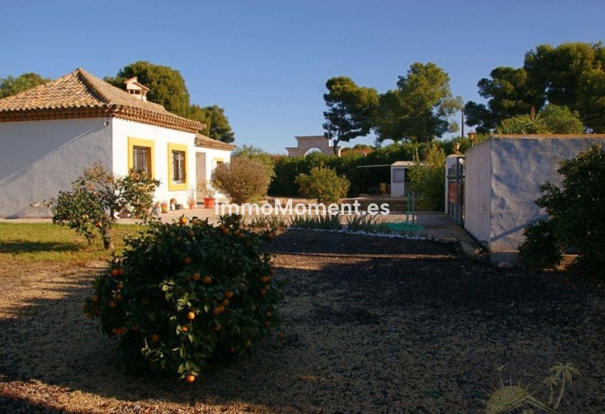 Resale - Villa - Lorca - Lorca Centro