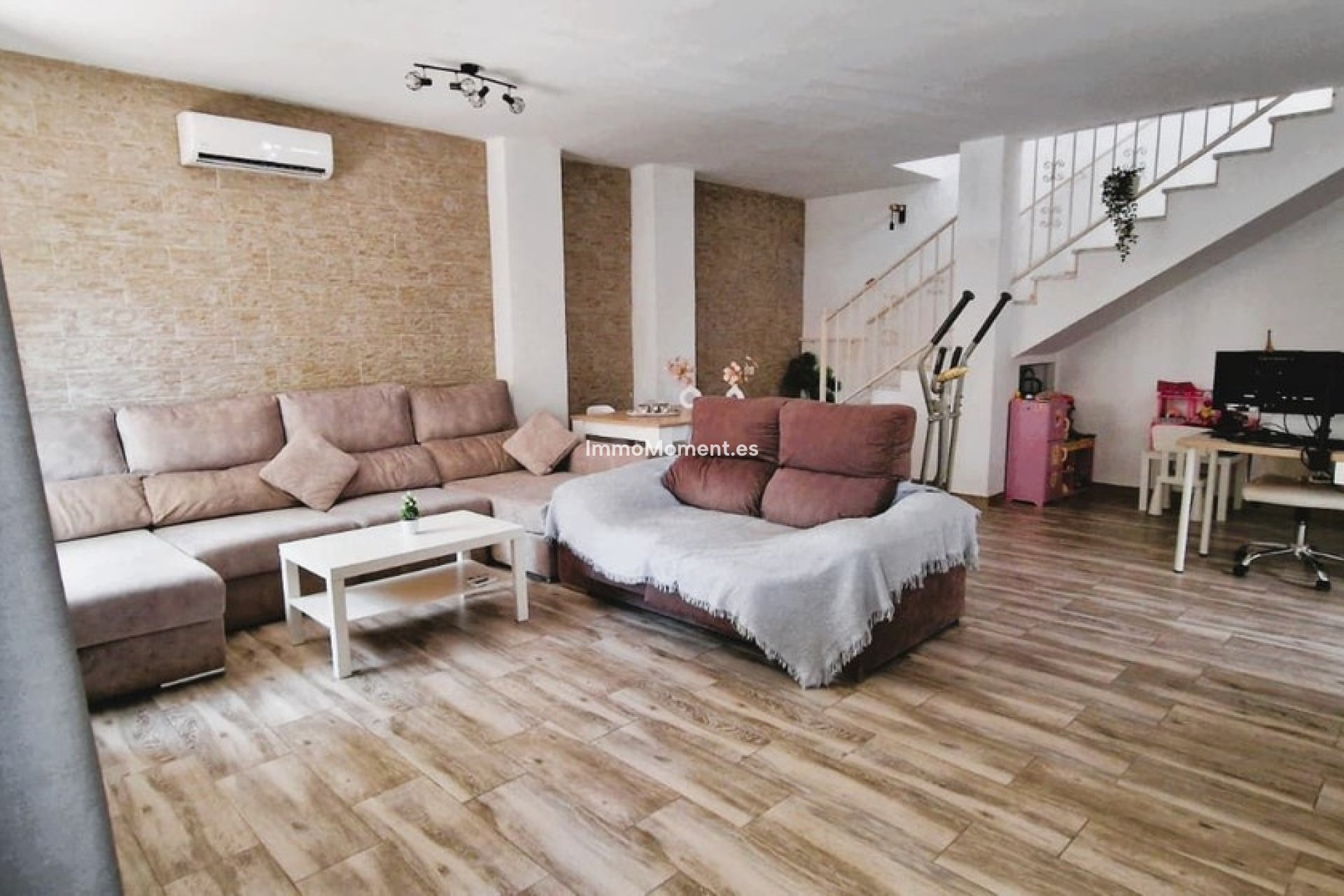 Resale - Villa - Málaga - Campanillas