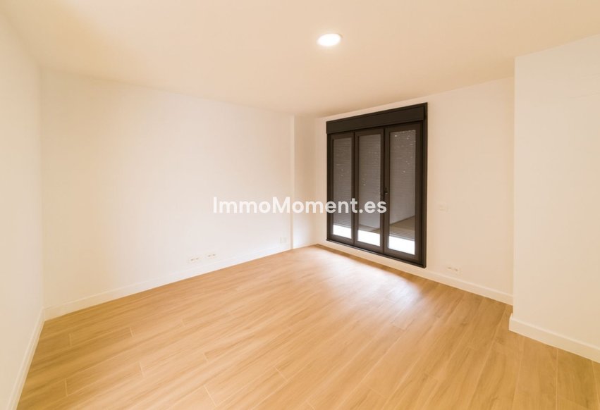 Resale - Villa - Manilva - La Duquesa