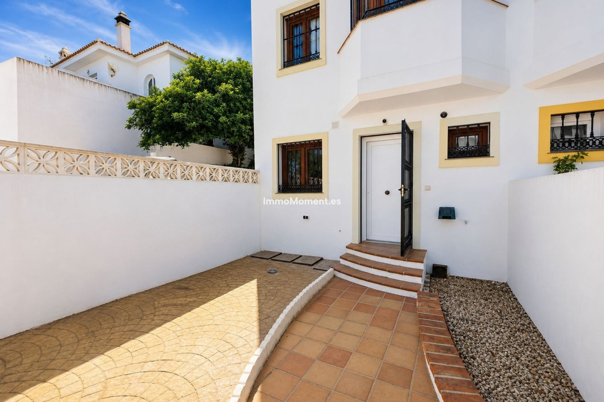 Resale - Villa - Manilva - La Duquesa