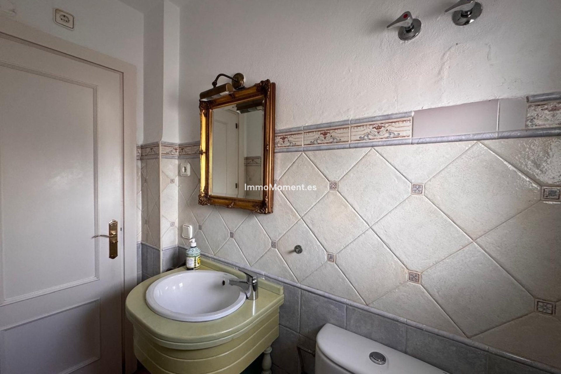 Resale - Villa - Manilva - Manilva Centro
