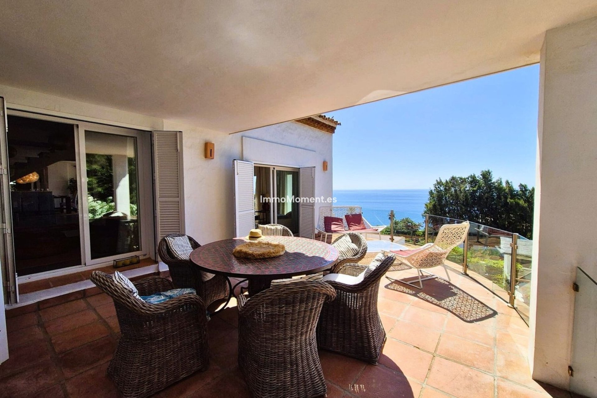 Resale - Villa - Manilva