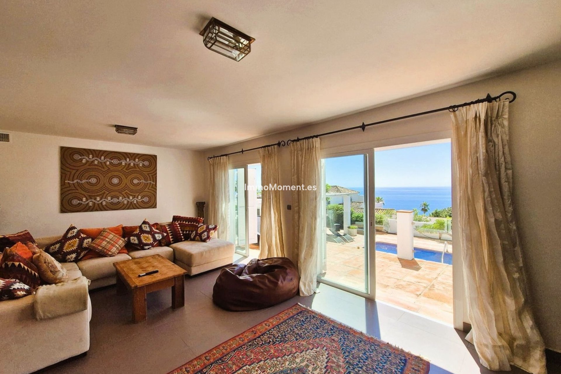 Resale - Villa - Manilva