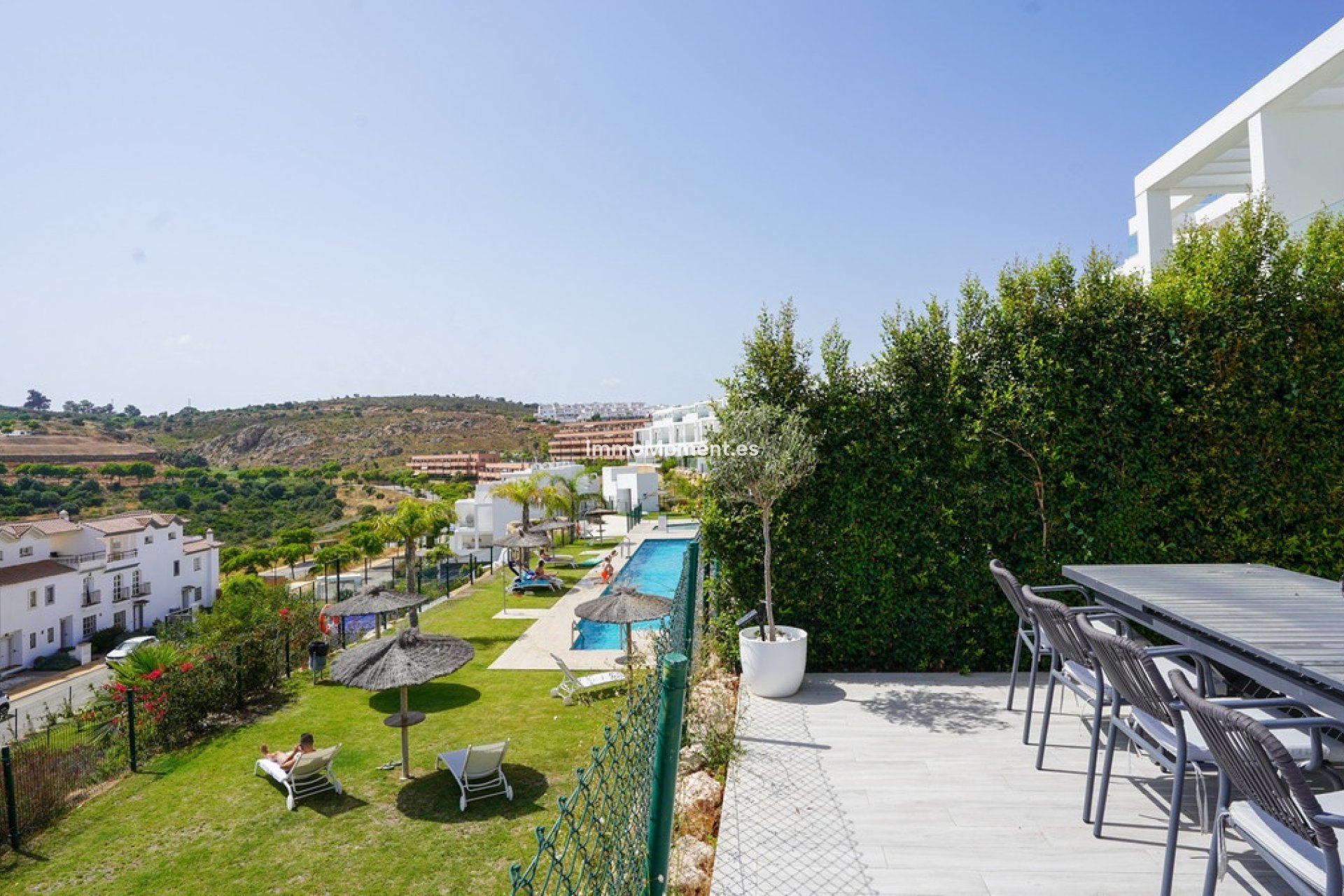 Resale - Villa - Manilva