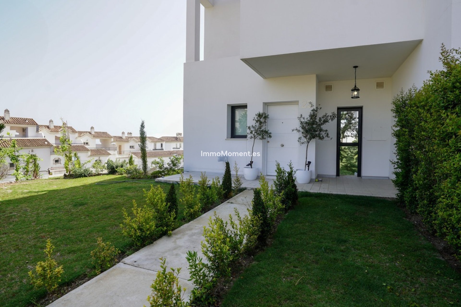 Resale - Villa - Manilva