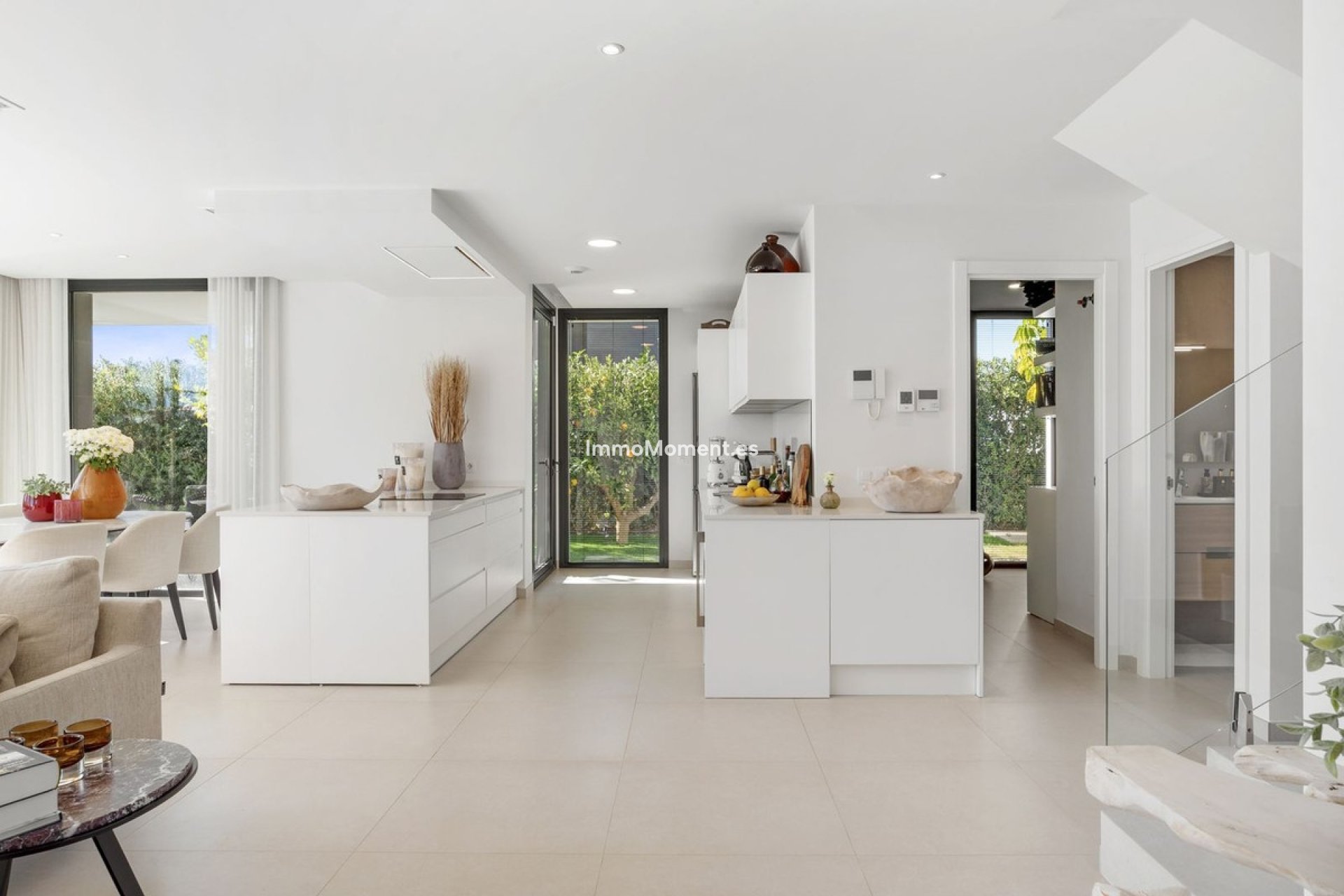 Resale - Villa - Manilva