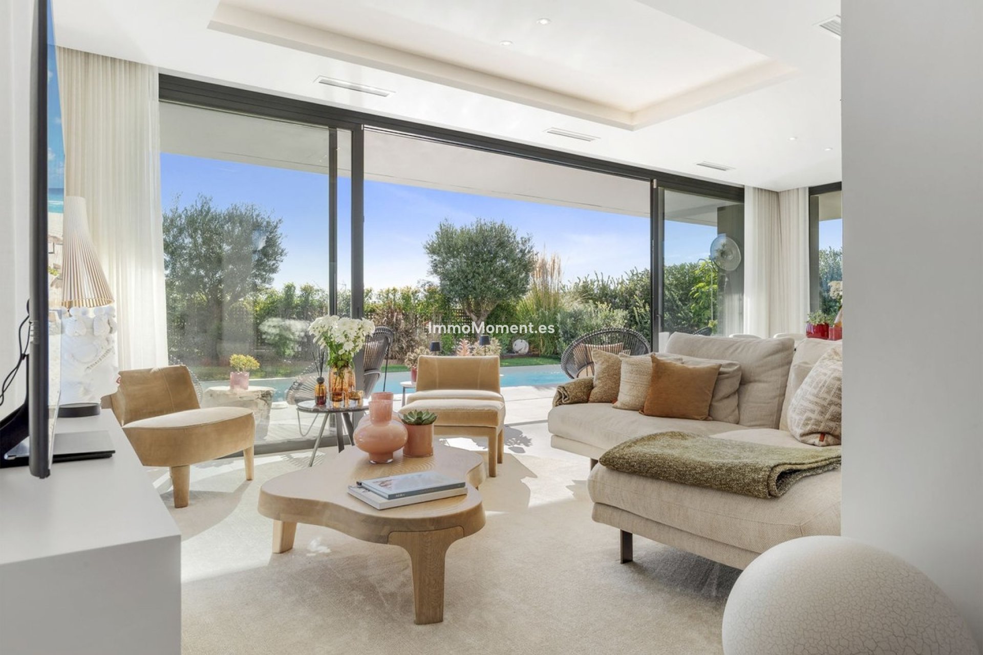 Resale - Villa - Manilva