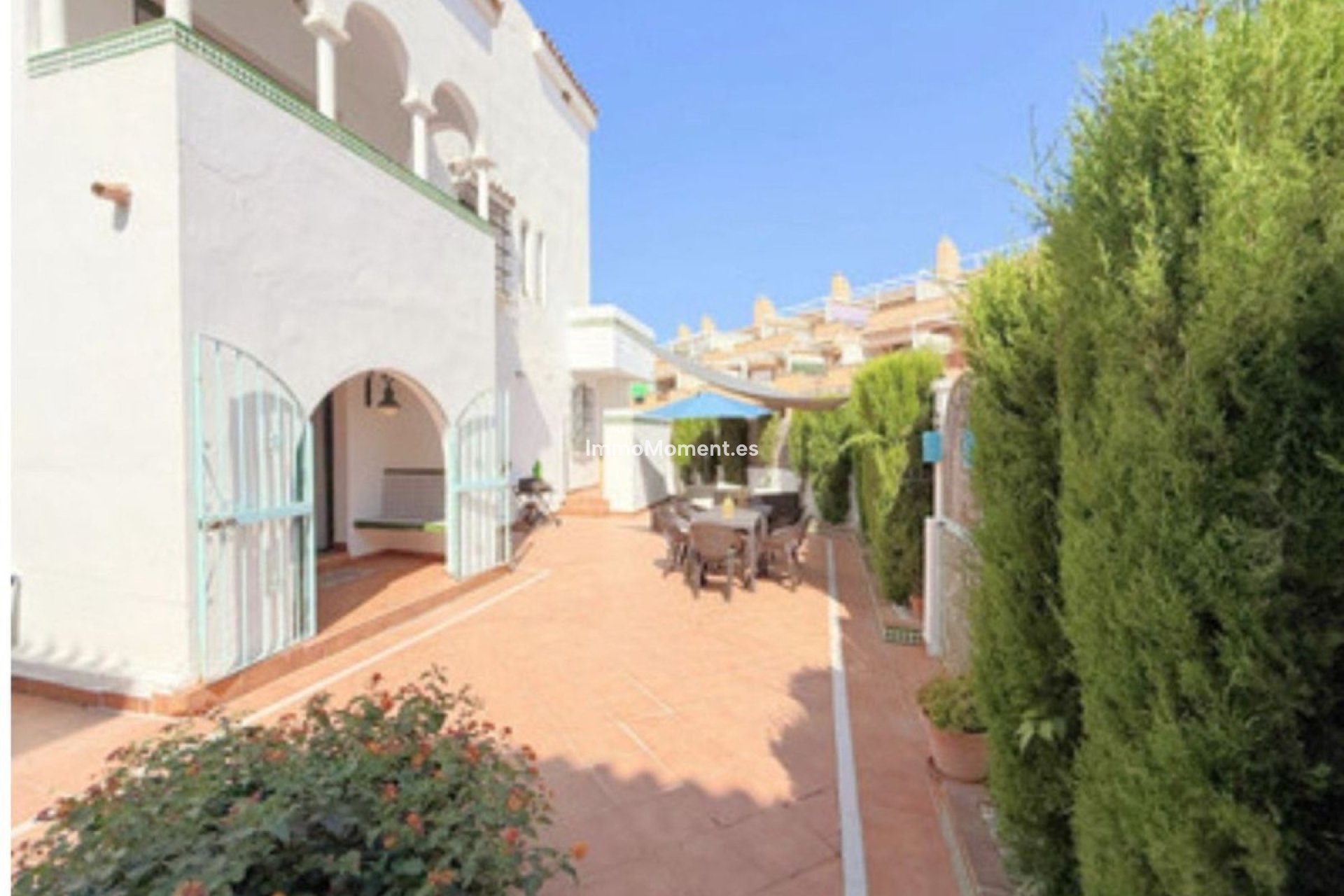 Resale - Villa - Manilva