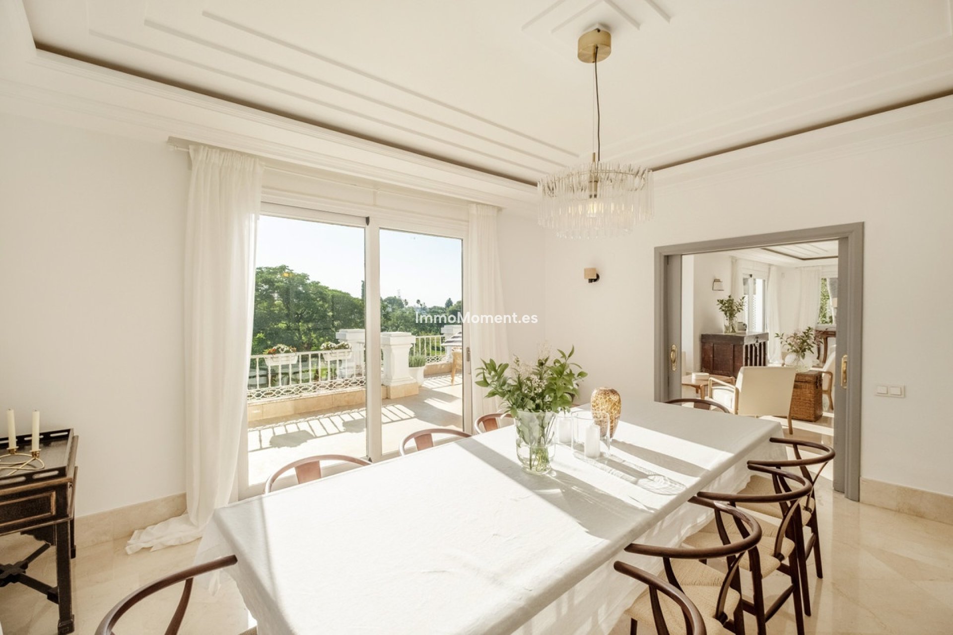 Resale - Villa - Marbella - Aloha