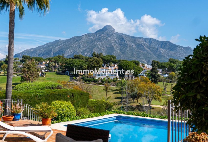 Resale - Villa - Marbella - Aloha
