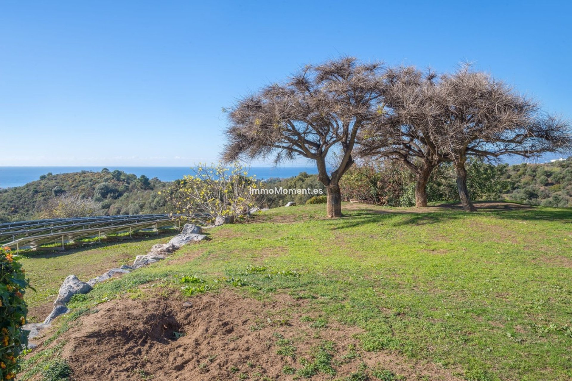 Resale - Villa - Marbella - Altos de los Monteros