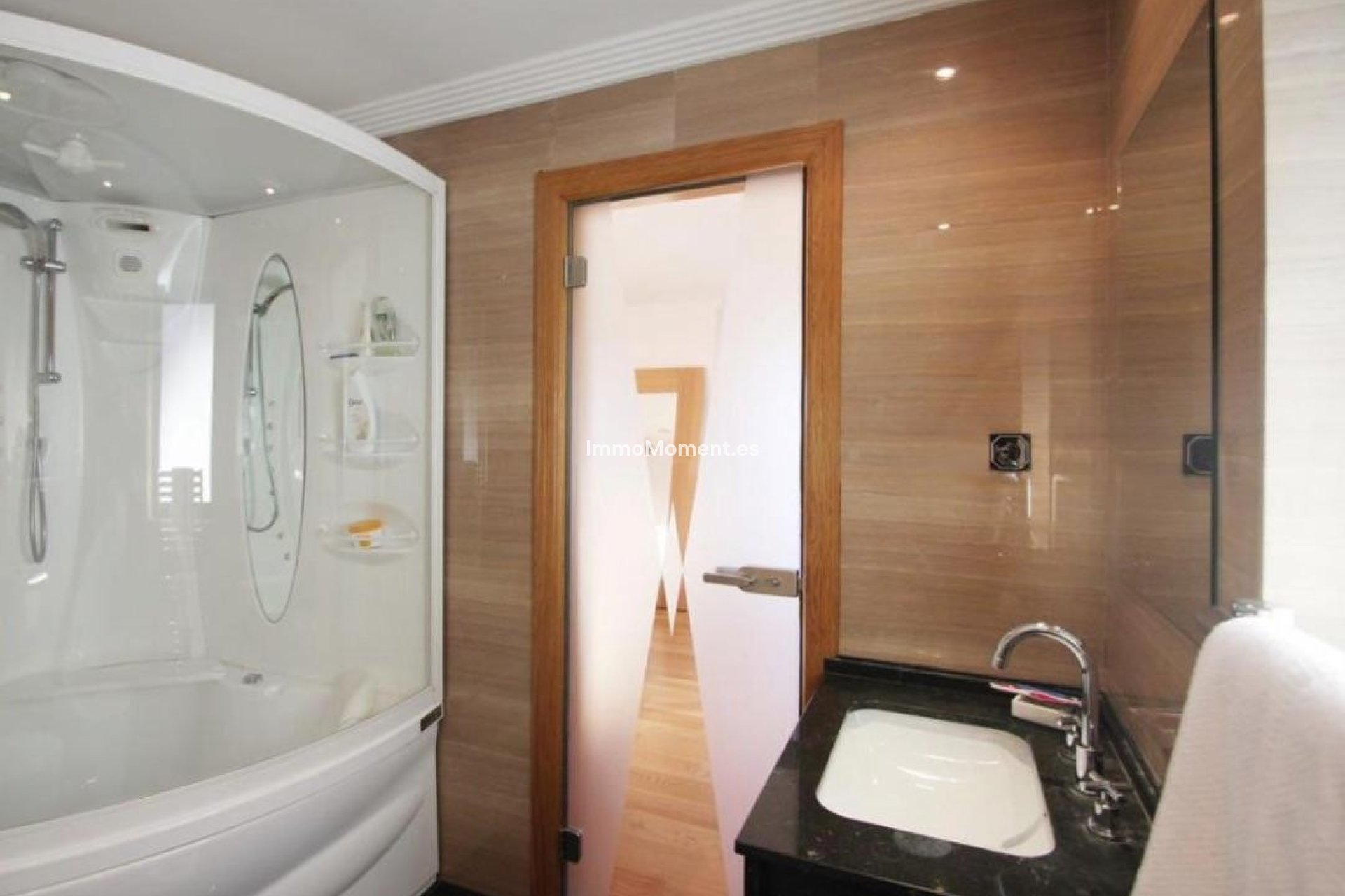 Resale - Villa - Marbella - Artola