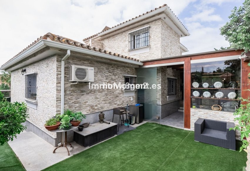 Resale - Villa - Marbella - Artola