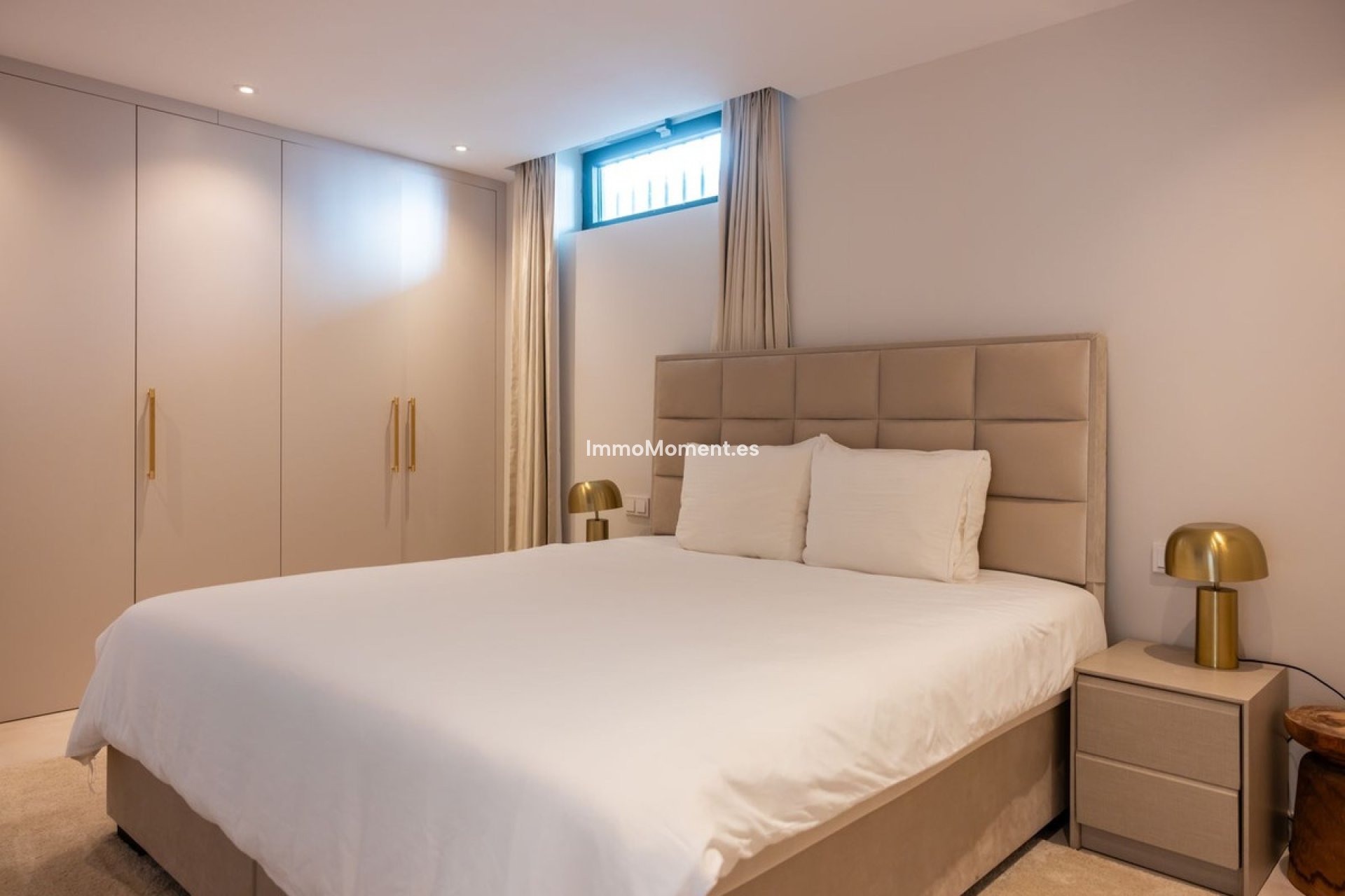 Resale - Villa - Marbella - Artola