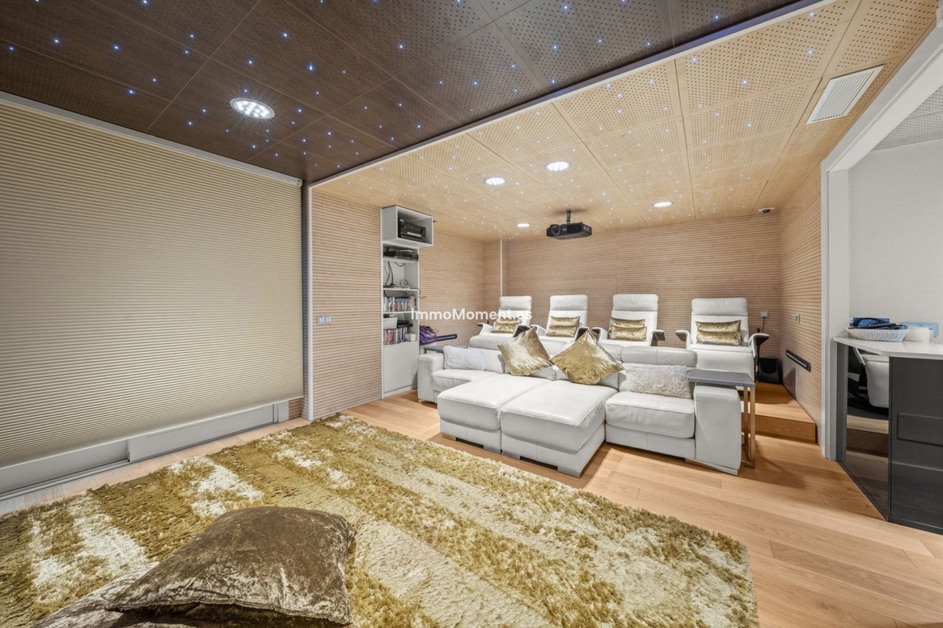 Resale - Villa - Marbella - Bahía de Marbella