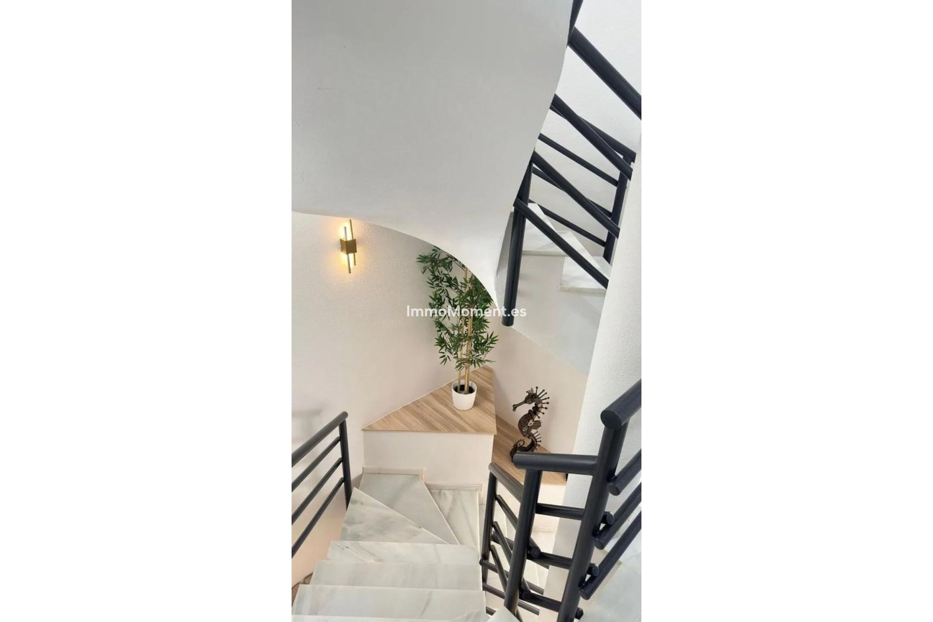 Resale - Villa - Marbella - Cabopino