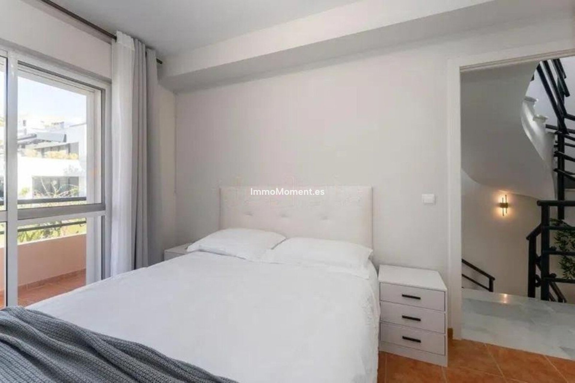 Resale - Villa - Marbella - Cabopino