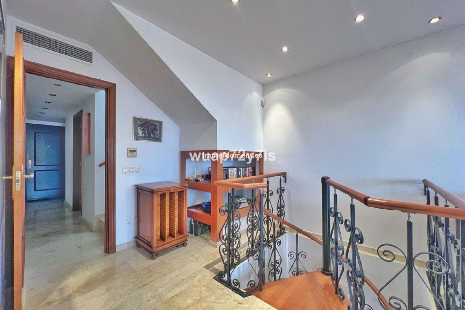 Resale - Villa - Marbella - Costabella