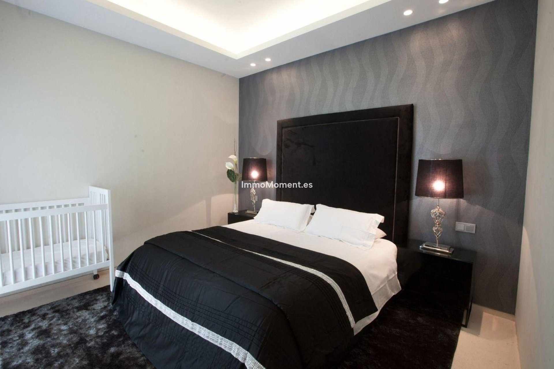 Resale - Villa - Marbella - El Rosario