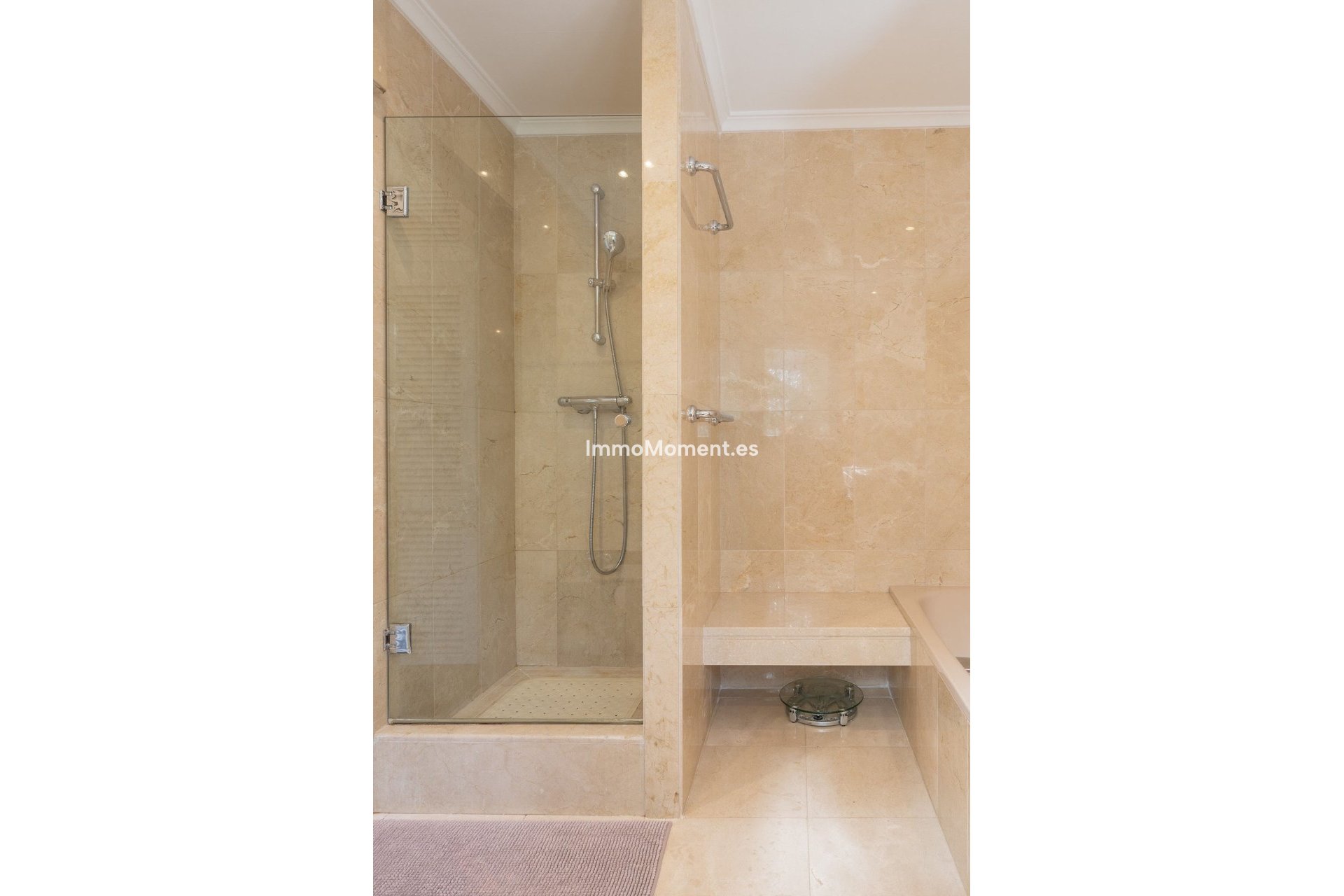 Resale - Villa - Marbella - El Rosario