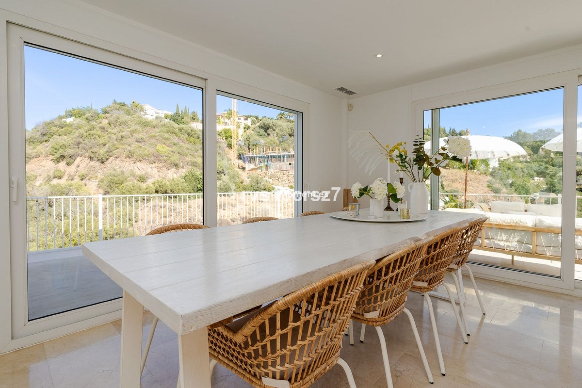 Resale - Villa - Marbella - El Rosario