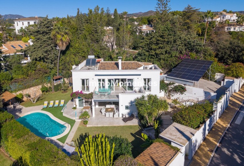 Resale - Villa - Marbella - El Rosario