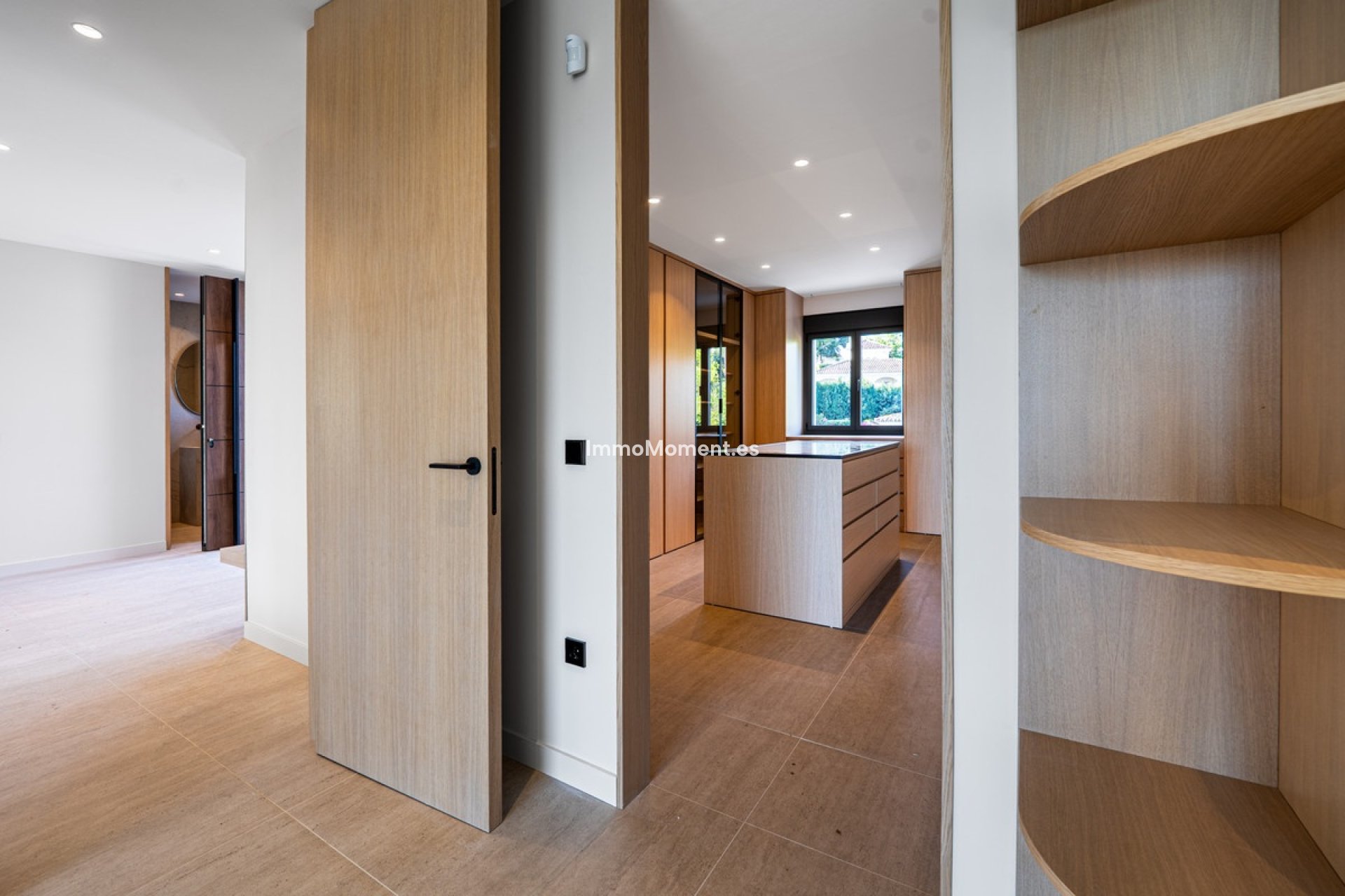 Resale - Villa - Marbella - El Rosario