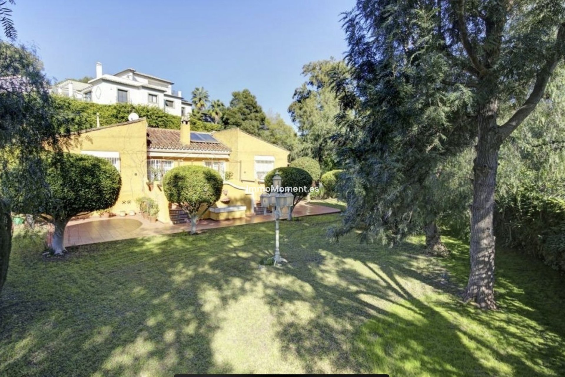 Resale - Villa - Marbella - El Rosario