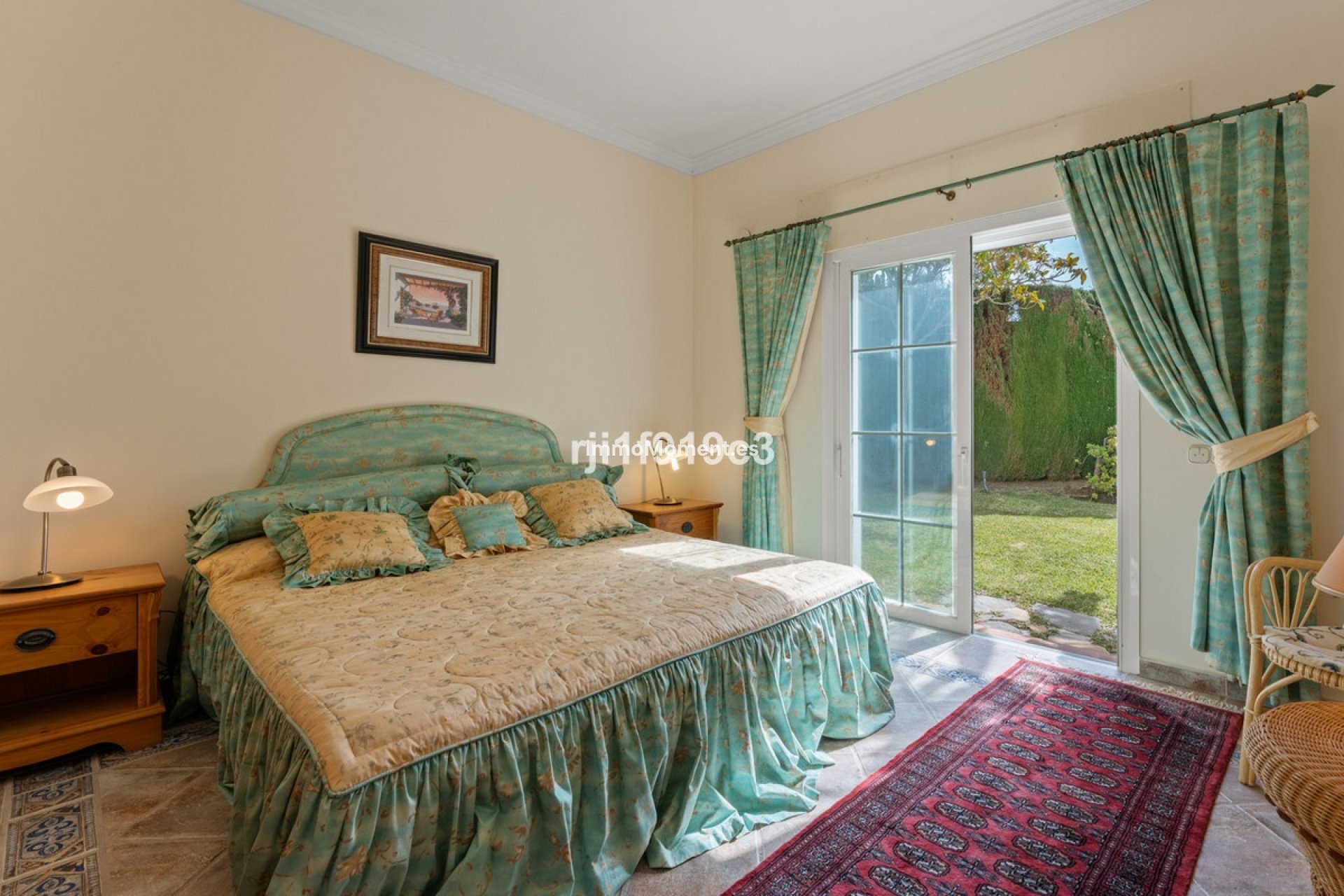 Resale - Villa - Marbella - Elviria