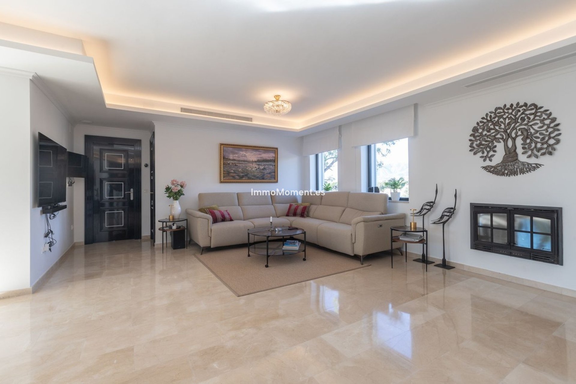 Resale - Villa - Marbella - Elviria