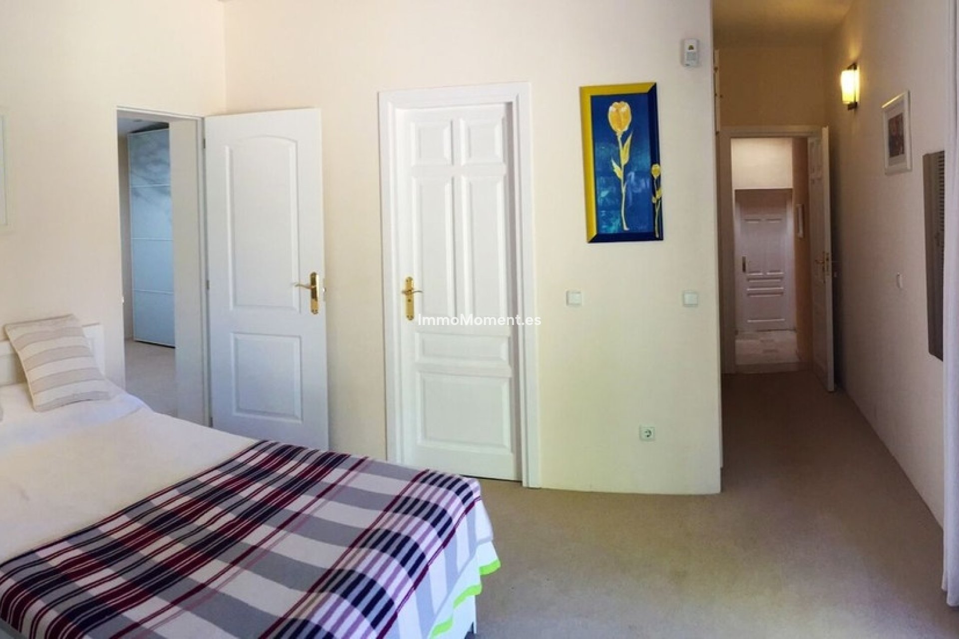 Resale - Villa - Marbella - Elviria