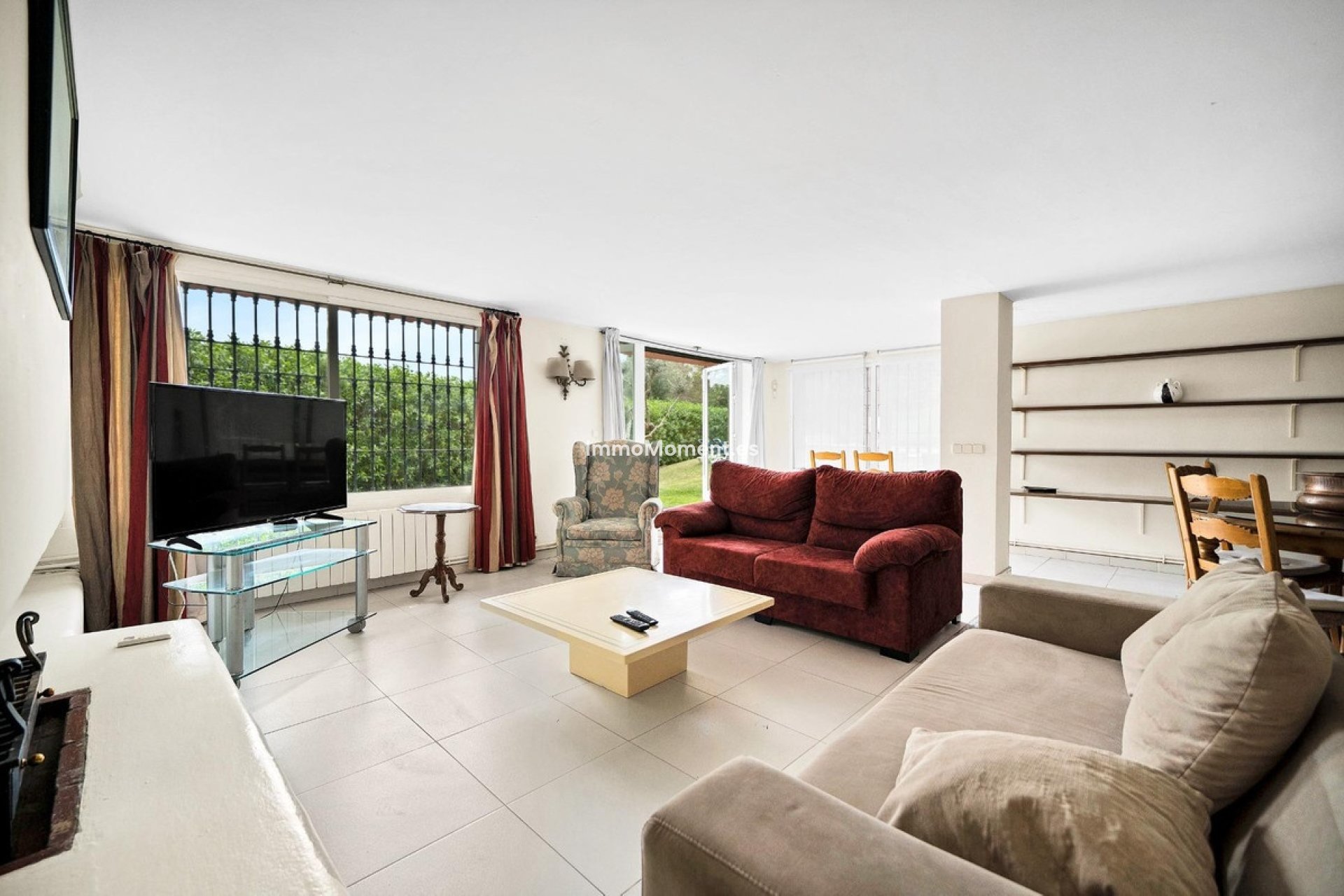 Resale - Villa - Marbella - Elviria