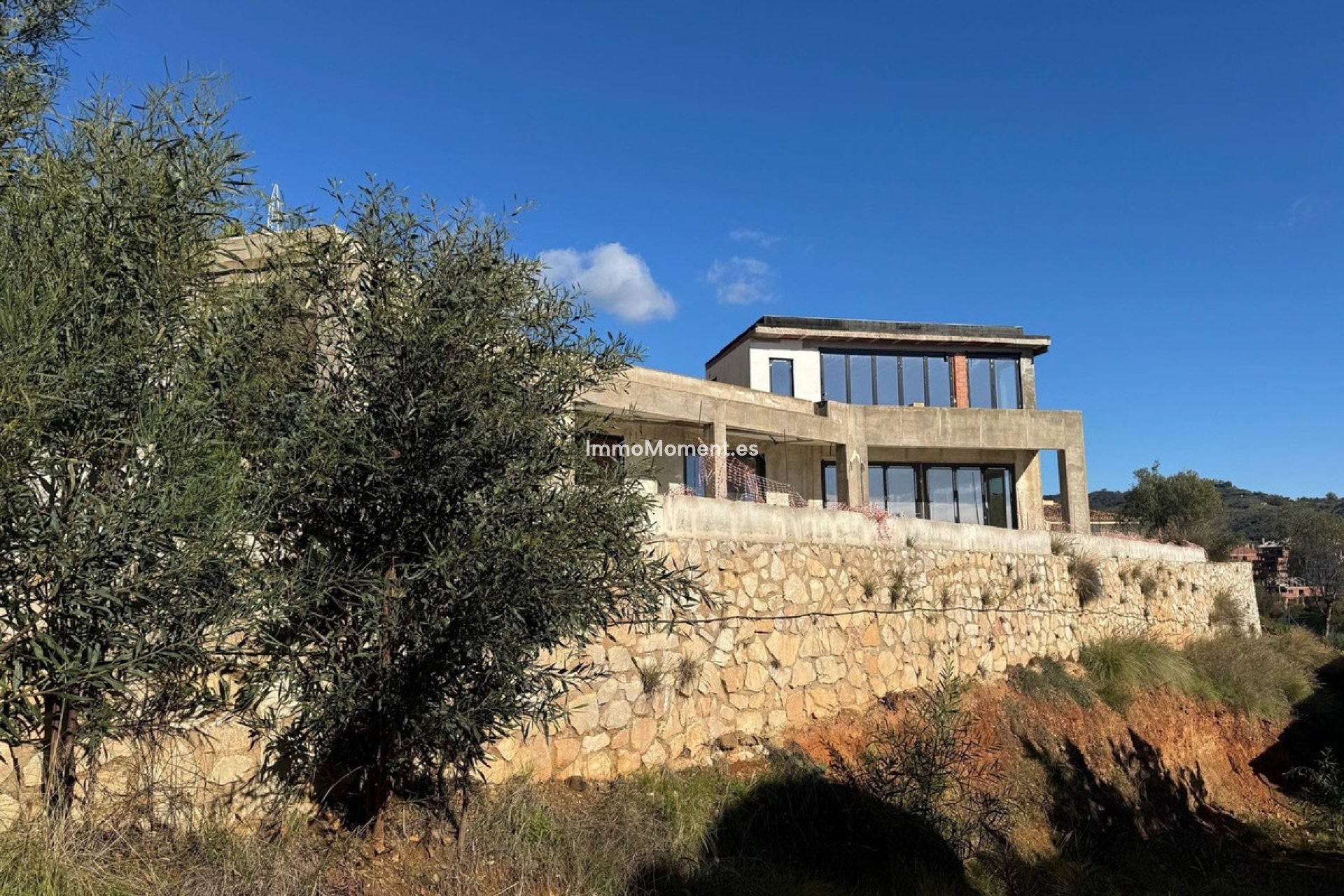 Resale - Villa - Marbella - Elviria