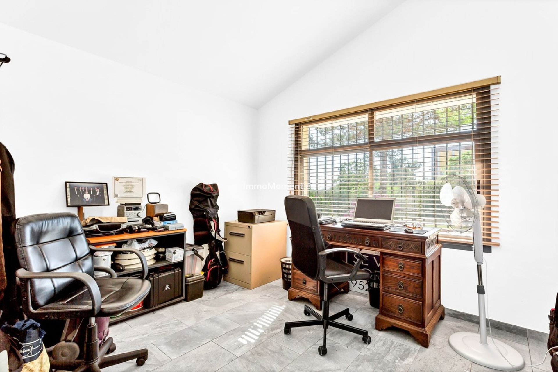 Resale - Villa - Marbella - Elviria