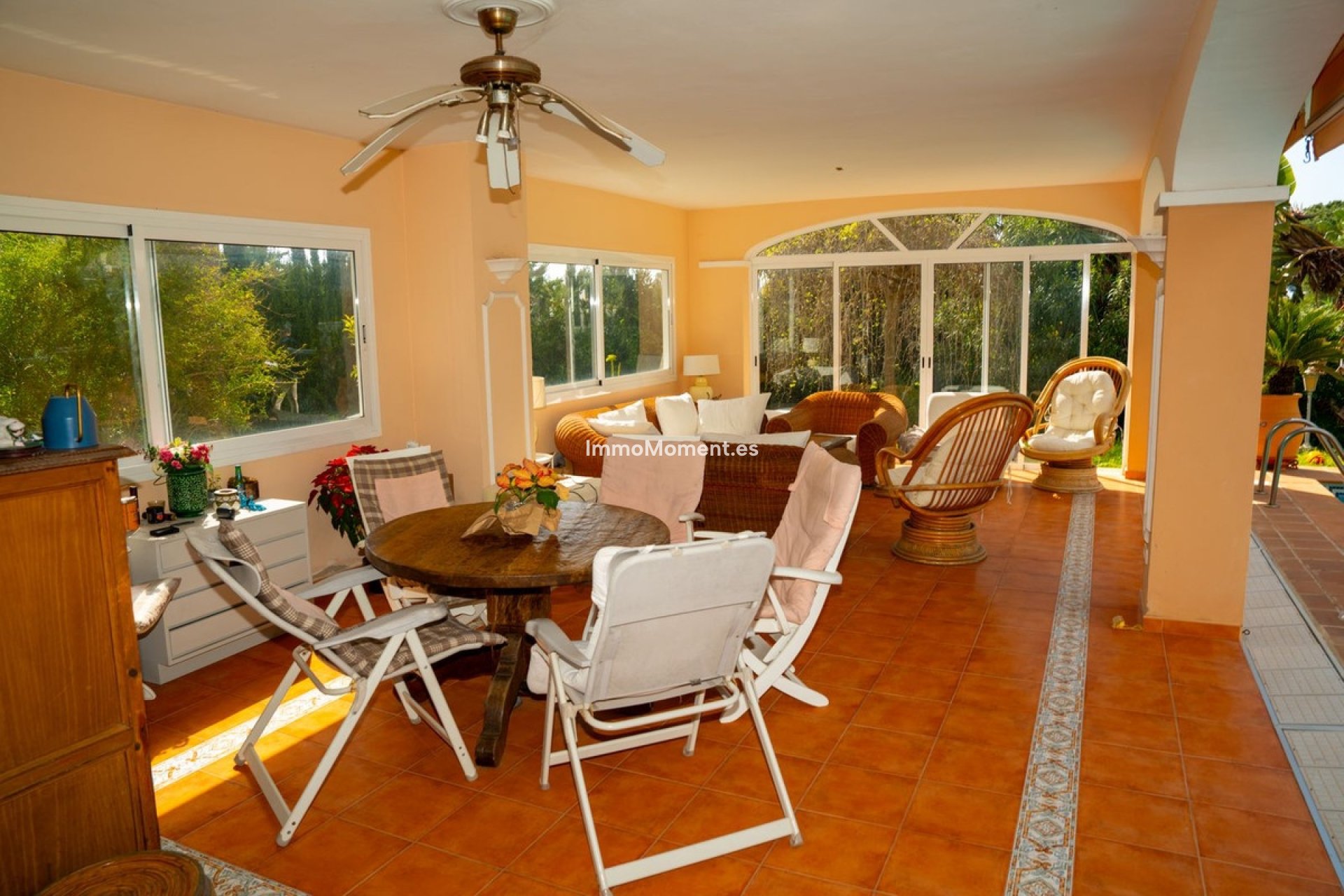 Resale - Villa - Marbella - Elviria