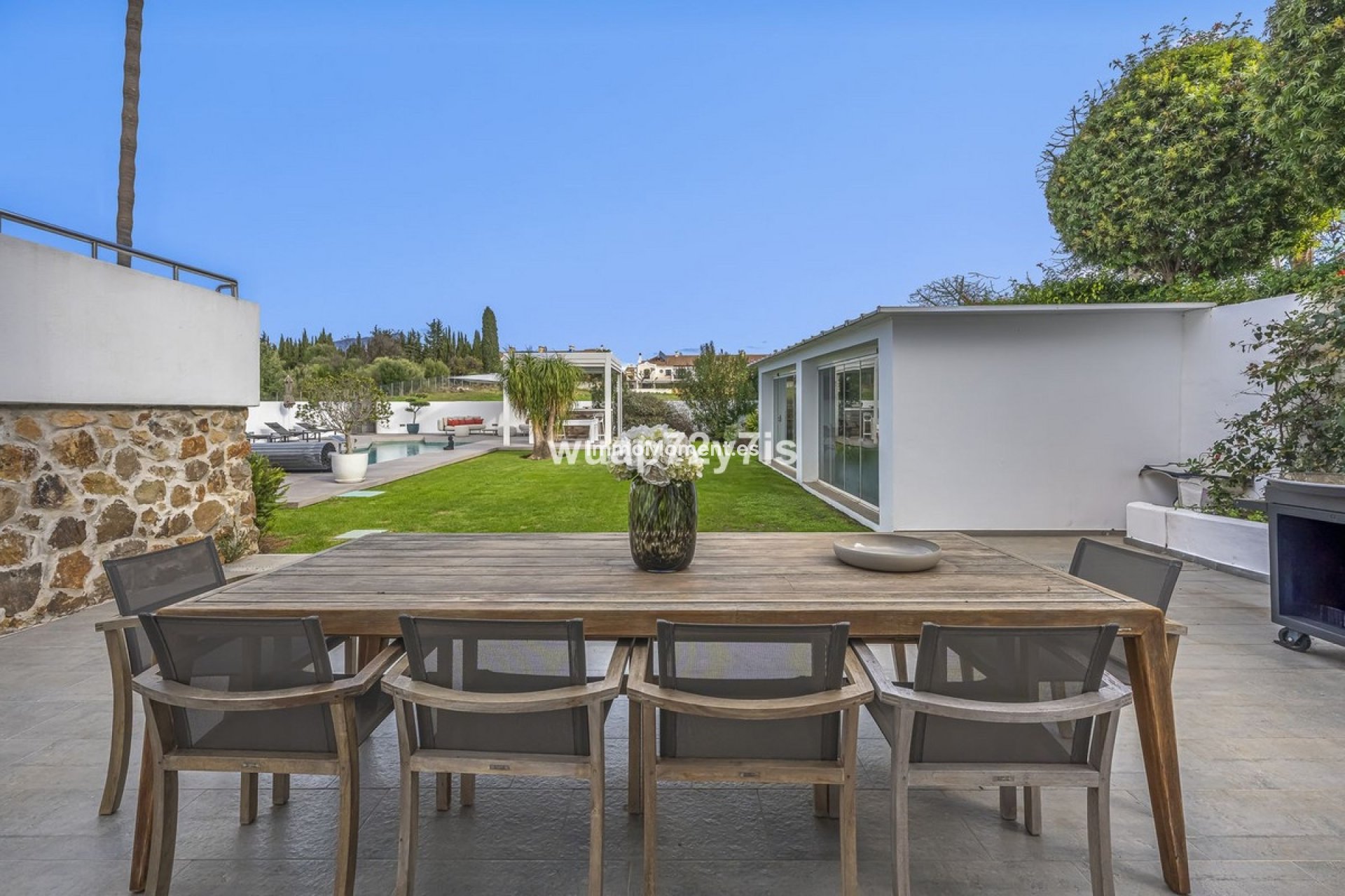 Resale - Villa - Marbella - Guadalmina Alta