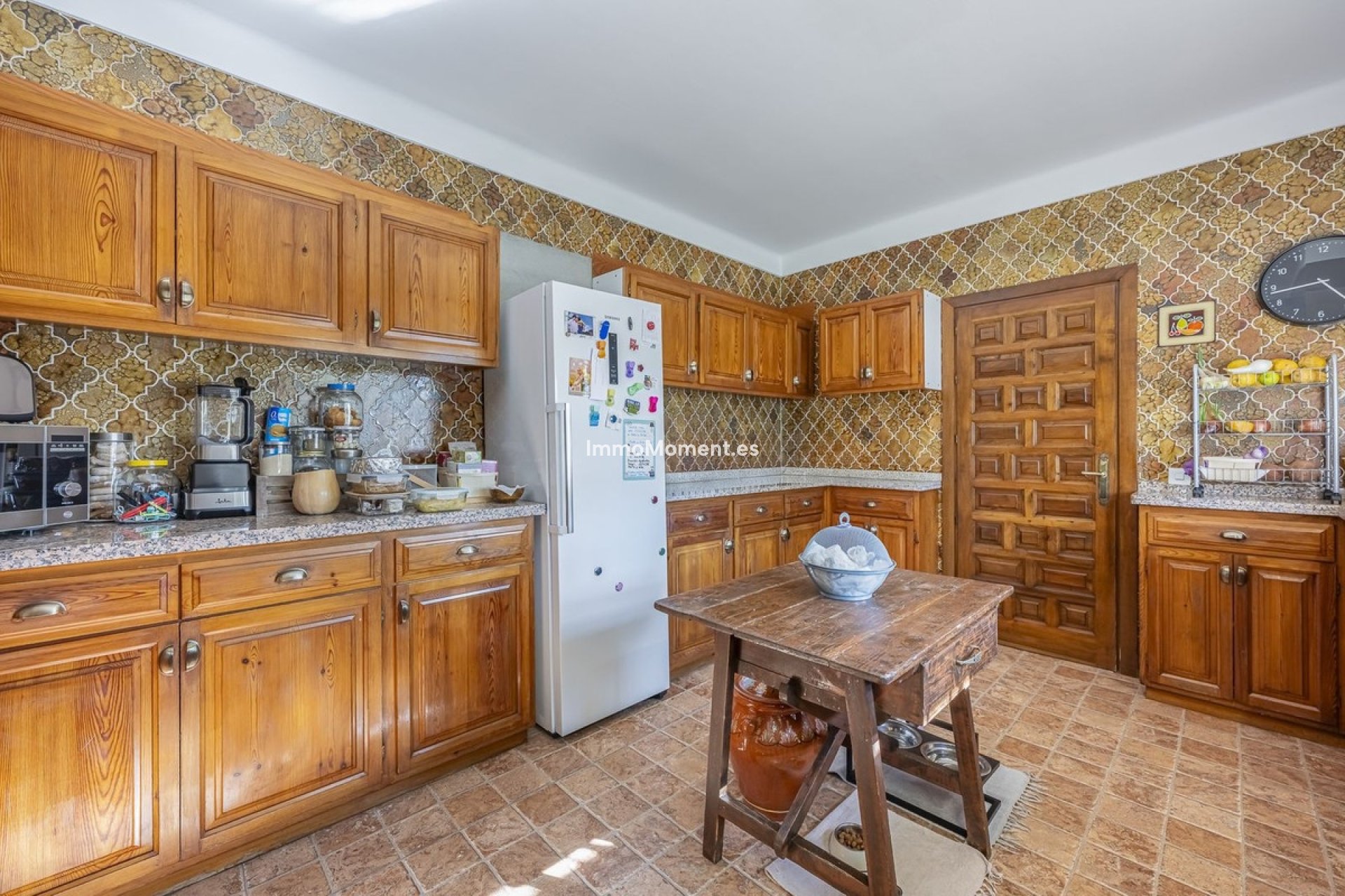 Resale - Villa - Marbella - Guadalmina Alta