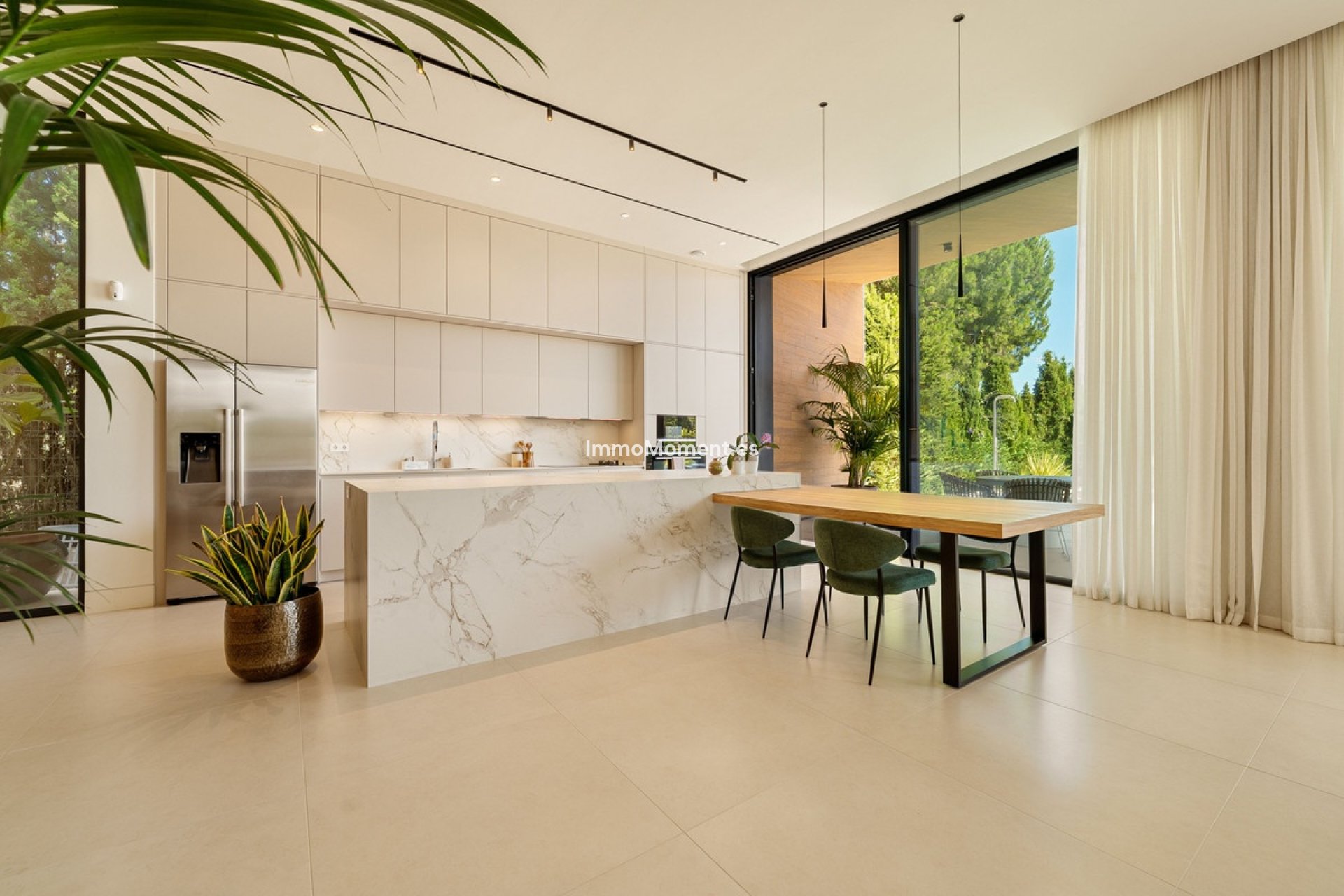 Resale - Villa - Marbella - Guadalmina Alta