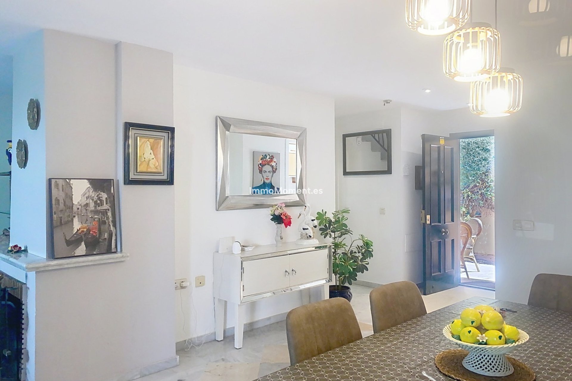 Resale - Villa - Marbella - Guadalmina Alta