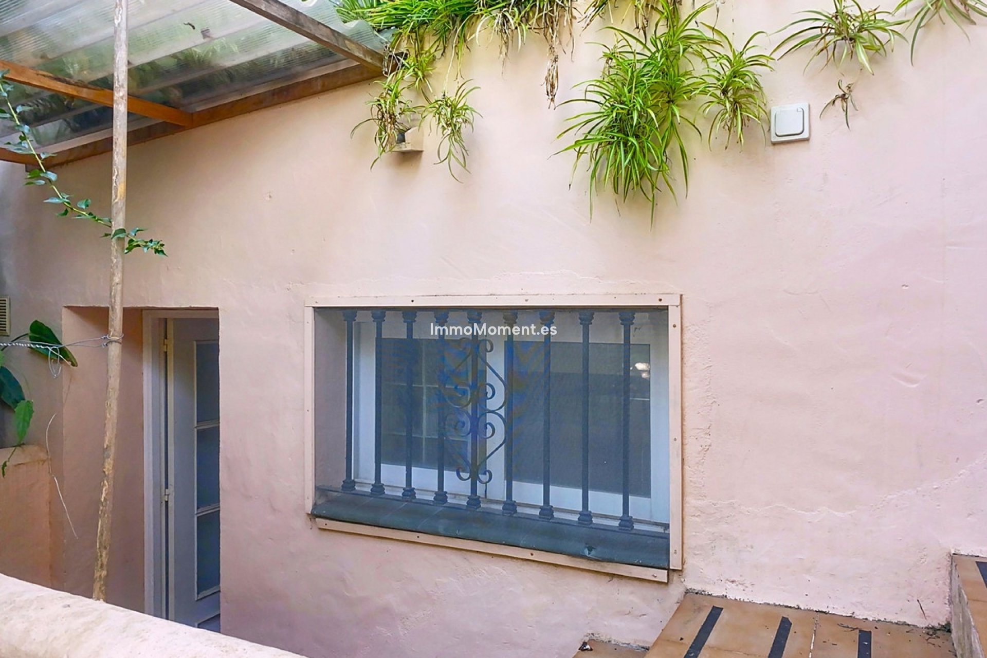 Resale - Villa - Marbella - Guadalmina Alta