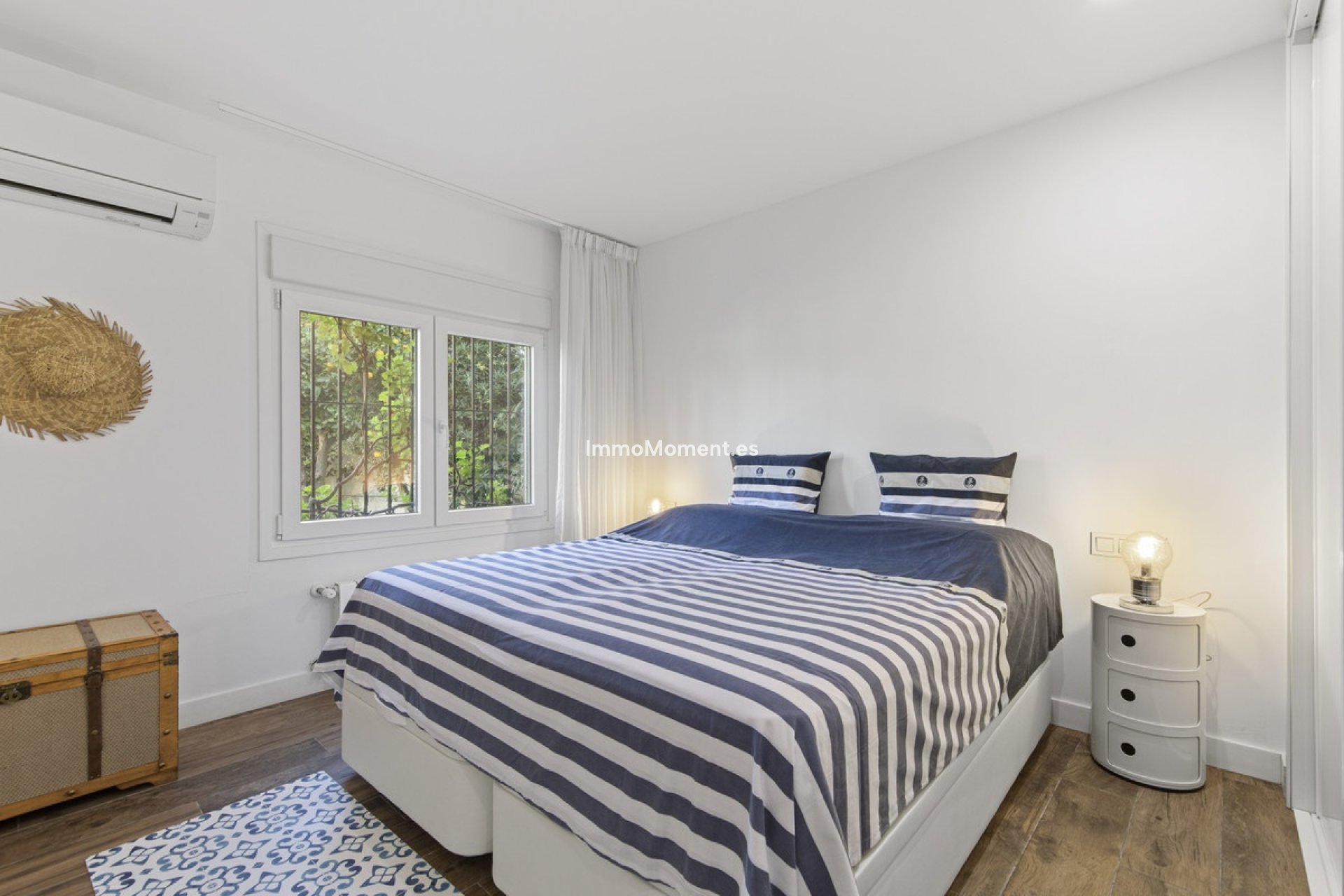 Resale - Villa - Marbella - Guadalmina Alta