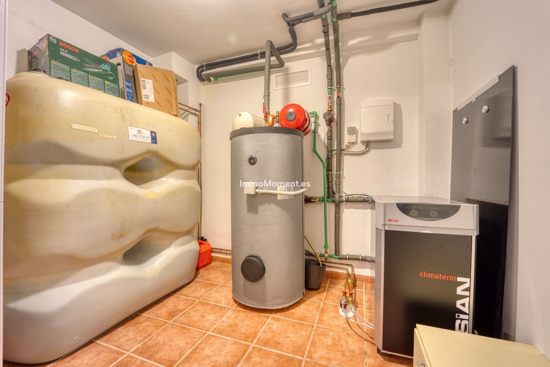 Resale - Villa - Marbella - Guadalmina Alta