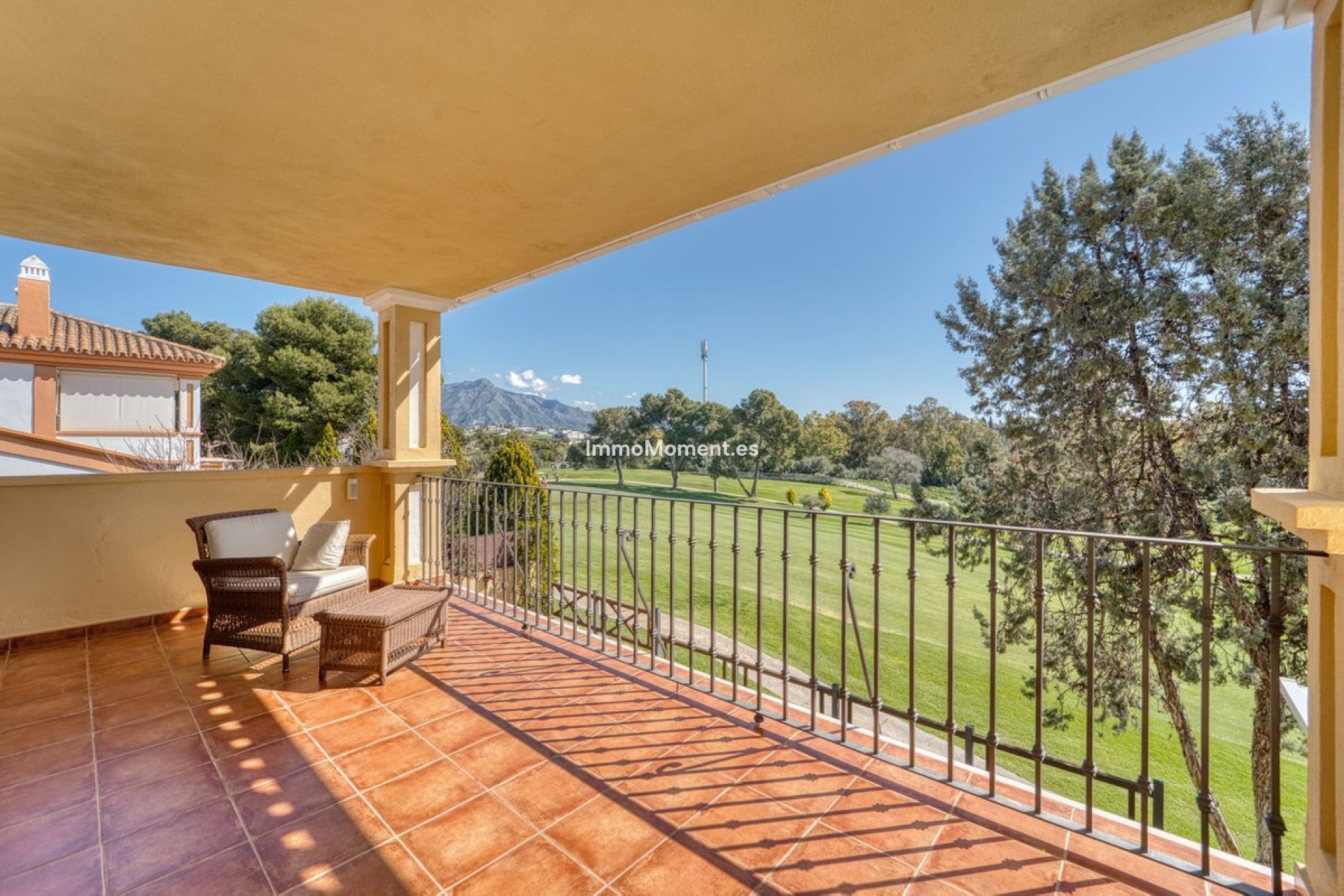 Resale - Villa - Marbella - Guadalmina Alta
